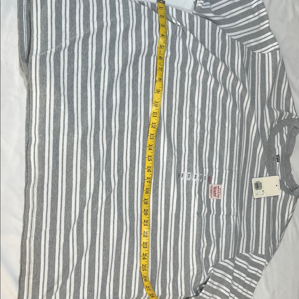 Levi's Striped Short Sleeve Tee - Picture 7 of 9